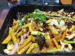 -干老庆贵州留一手烤鱼·地摊火锅(财经大学店)
