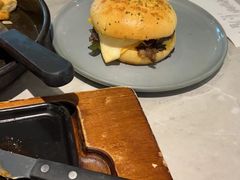 -必胜客(WOW中心城店)