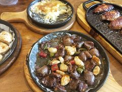 -老东镇啤酒屋海鲜加工·蒸汽海鲜·海鲜烧烤(台东店)