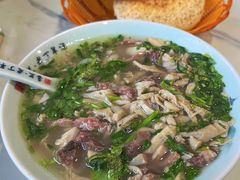 羊杂汤-清真喜兰老丁羊汤特色小吃