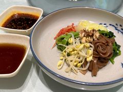 -江城小馆陕南妈妈菜·全球旅行餐厅(钟楼店)