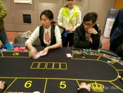 -北京七彩云南翡翠珠宝旗舰店(月坛店)