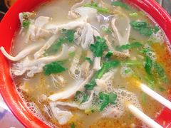 -春雨羊汤店(广开四马路总店)
