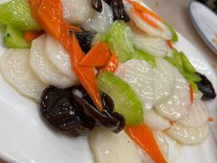 -老码头黑皮肘子锅包肉熏酱水饺(文政街店)