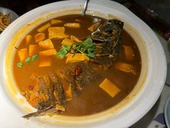 -卢大鲜鱼头捞饭(美利广场店)