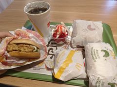 -麦当劳(呼市新华东街店)