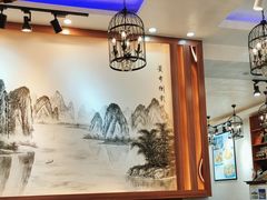 -梁姐啤酒鱼(兴坪古镇店)