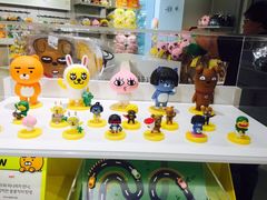 -KAKAO FRIENDS(弘大店)