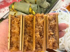 -刘姐啤酒鱼民族演艺餐厅(西街总店)