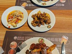 -金汉斯南美烤肉自助餐厅(中央大街黑金店)