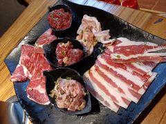 -金刚山黑牛炭火自助烤肉(西大望路店)