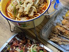 -勃利地摊·勃立小串烧烤