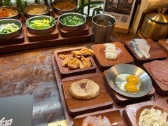 -银米·云南传统过桥米线(双廊黑金冠店)