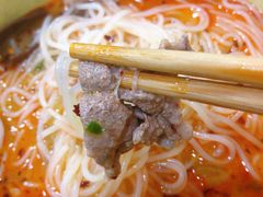 -老字号巴山酸菜米线(巴渝佳梦小区店)