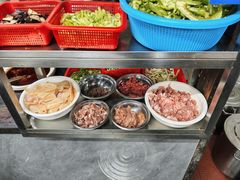 -肖娭毑老面馆(自然岭路店)