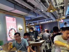-运气牛自助酱大骨火锅(南京东路店)