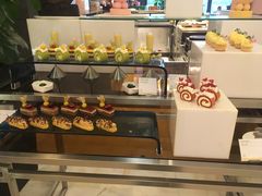 面包甜点陈列柜-武汉武昌威斯汀酒店-知味自助餐厅