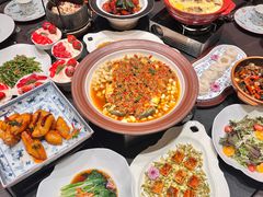 -千百味红餐厅·非遗江西菜(绿地双子塔总店)