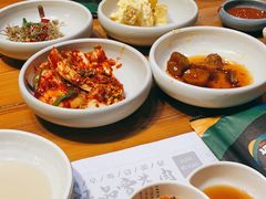 -草家酱蟹炭火烤肉店(珲春南路一店)