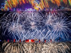 -泰达航母主题公园