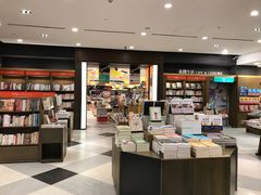 -诚品(信义店)