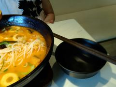 -蒙小妹骨汤饭.米线(新光路店)