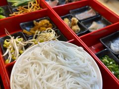 -勺子米线·云南传统小吃市集(四方街店)