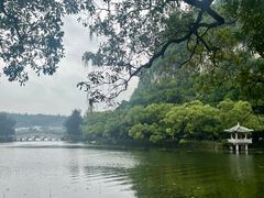 -星湖旅游景区七星岩