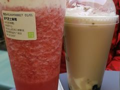 -奈雪的茶(亨特国际广场店)