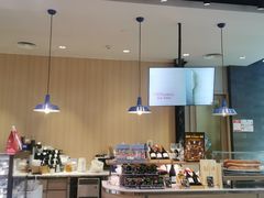 -巴黎贝甜(大宁国际商业广场店)