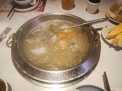 -左庭右院鲜牛肉火锅(环球港店)