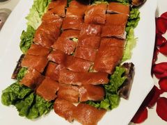 烤乳猪-皇朝会.经典传统粤菜(外滩店)