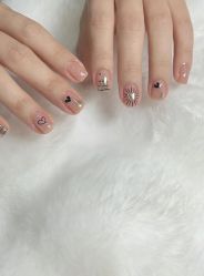 -LILY NAILS美甲美睫