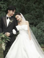 -易摄影婚纱摄影工作室