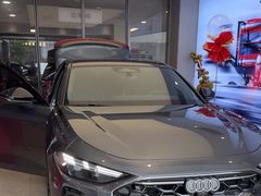 -上海永达奥诚奥迪4S店(申江路店)