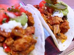 -Famous肥猫墨西哥音乐餐吧(五棵松华熙LIVE店)