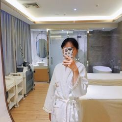 -香港倾城国际·美容美体中心