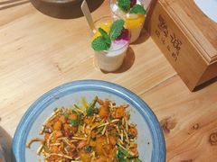 -黔诚多彩火锅(甲秀楼店)