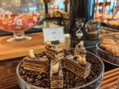 -圣丰索菲特·2 On 988 Café 自助餐厅