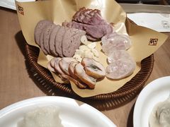 -东方饺子王(重庆路亚泰店)