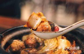 Sour Stir-fried Cabbage and Meatball Stew
