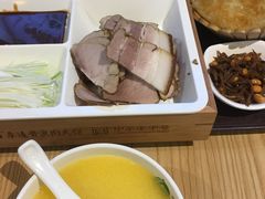 -李连贵熏肉大饼(金隅嘉品Mall店)