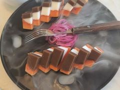 -麓湘小镇(金茂览秀城店)