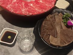 -德天肥牛海鲜火锅(城西银泰店)