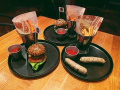 -FAT COW(虹梅路店)