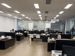 -上海永达奥诚奥迪4S店(申江路店)