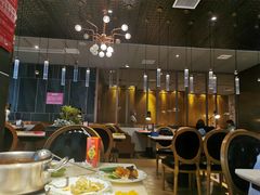 -吉布鲁牛排海鲜自助(假日国际店)