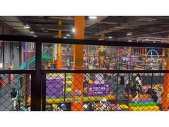 -Tenker Club弹刻极限主题公园 · 蹦床 · 团建 · 生日派对(大关店)