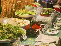自助取餐区-唐拉雅秀酒店-西锦汇空中BBQ·思创餐厅