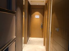 -苏州金鸡湖中茵皇冠假日酒店